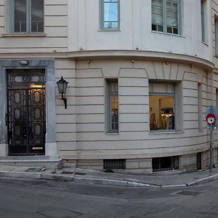 Neoclassical Apartment Close To Syntagma-Plaka By Ghh Athens Exterior photo